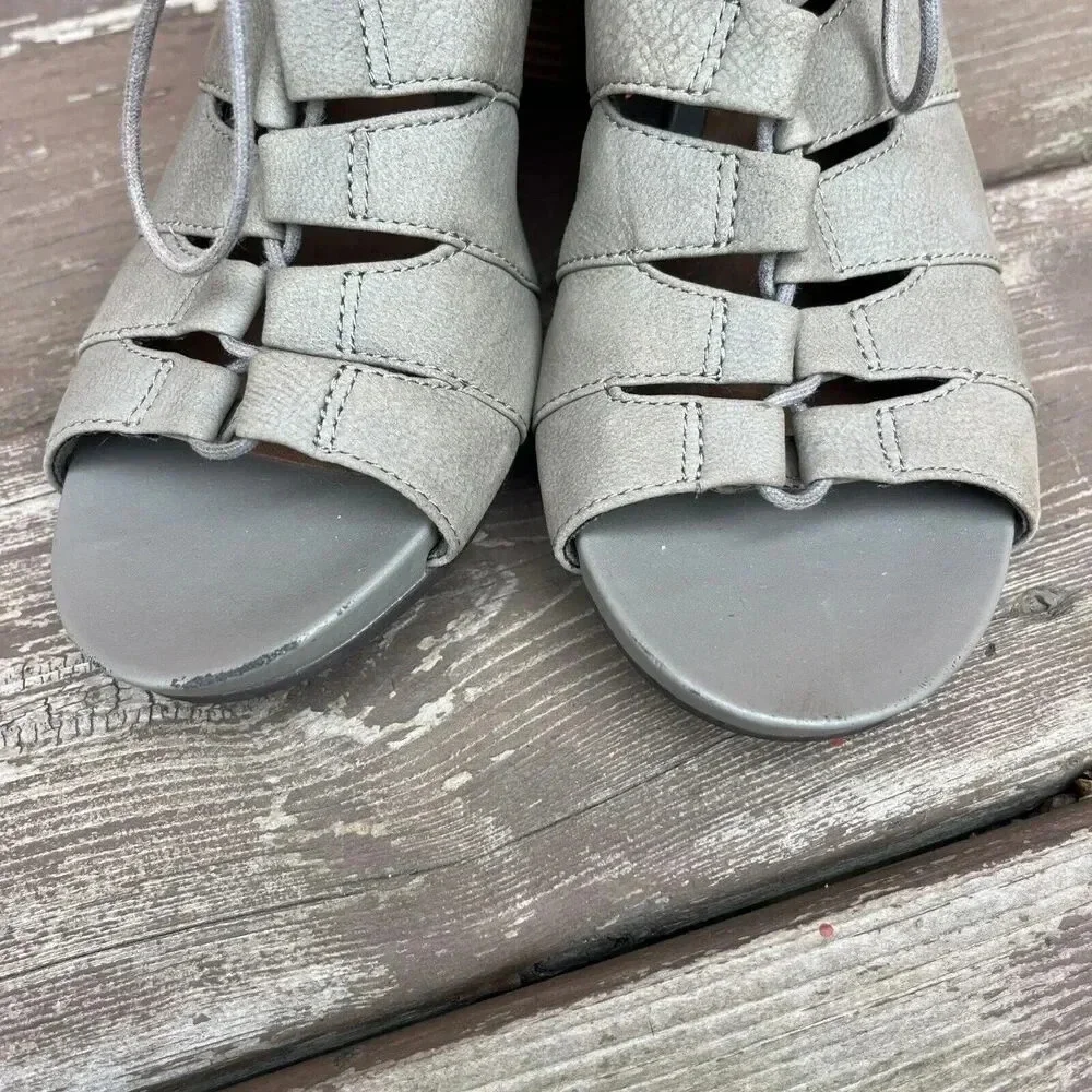 Clarks elevate your